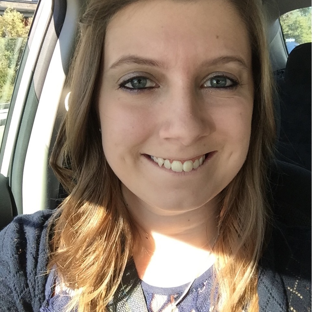 Meet your Posher, Ashley